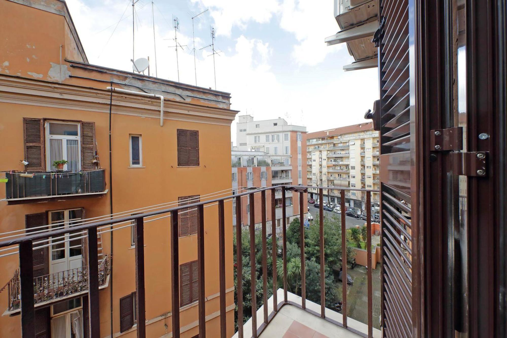 Pensión Misa San Lorenzo Roma